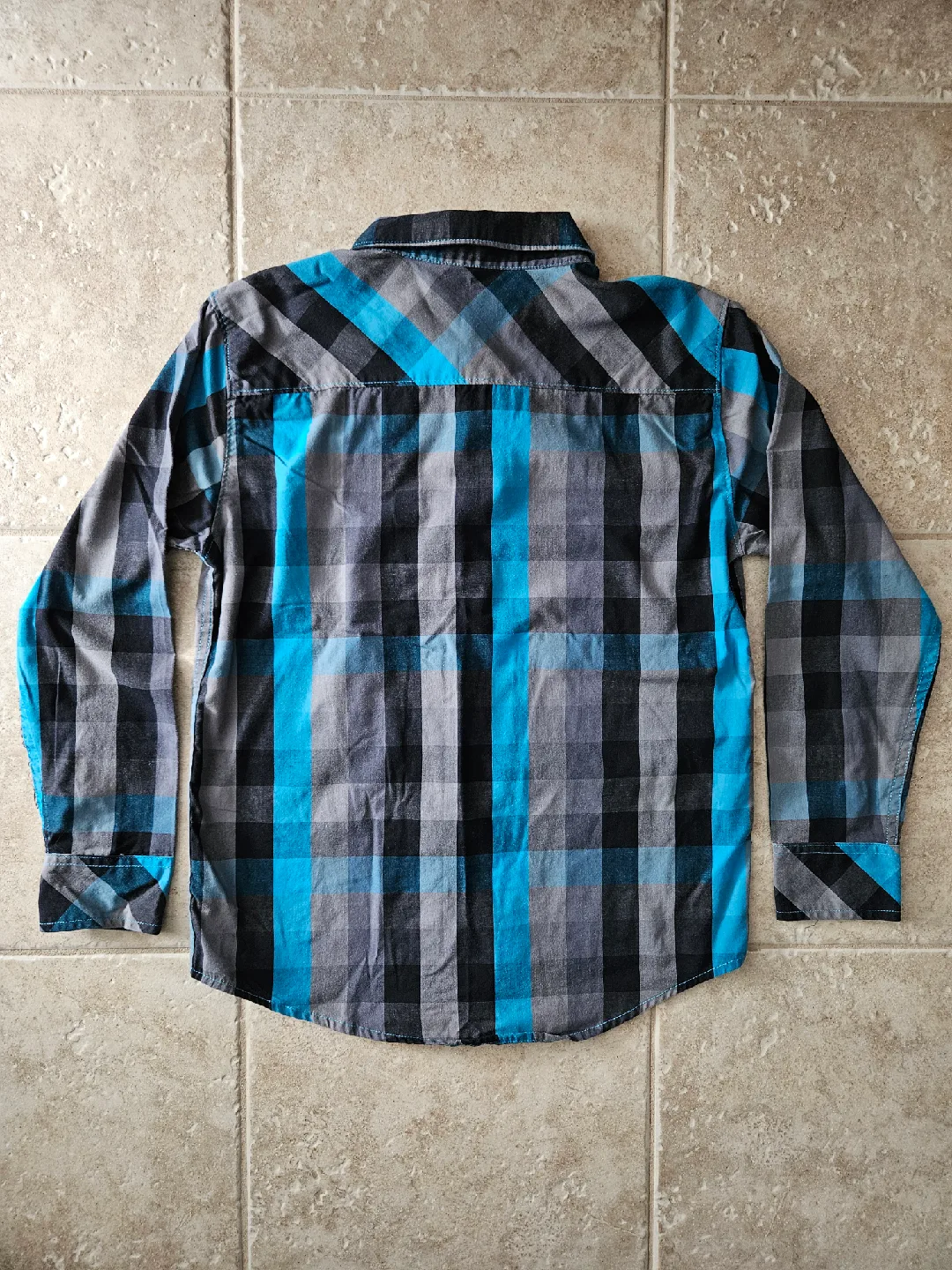 Size M (10/12) Zoo York Button-Down Dress Shirt image indicator(3)