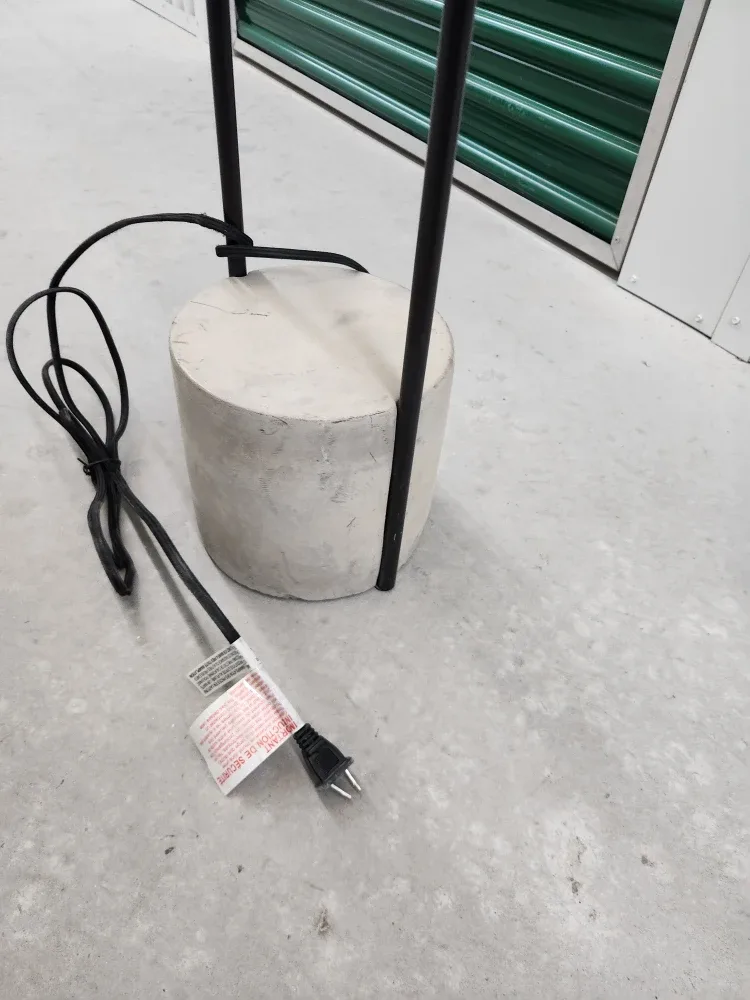 Modern Floor Lamp - Beige Shade image indicator(7)