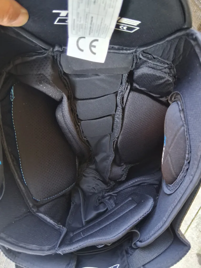 True XC9 Junior Hockey Girdle - Size Large image indicator(5)