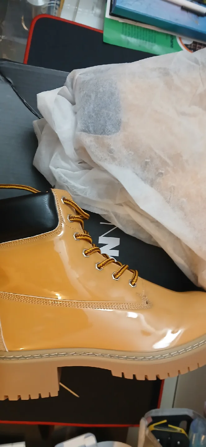 Fall- Fashion Nova Women's Boots - Size 6.5 image indicator(3)