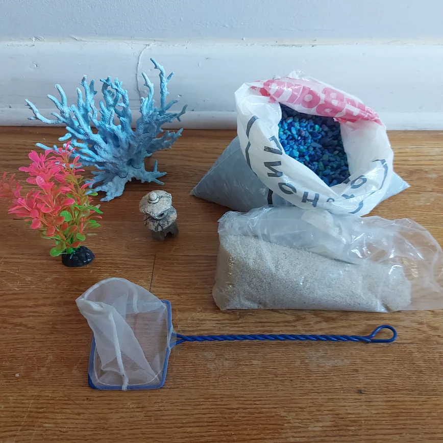 10 Gallon Rimless Glass Aquarium Tank Starter Kit image indicator(4)