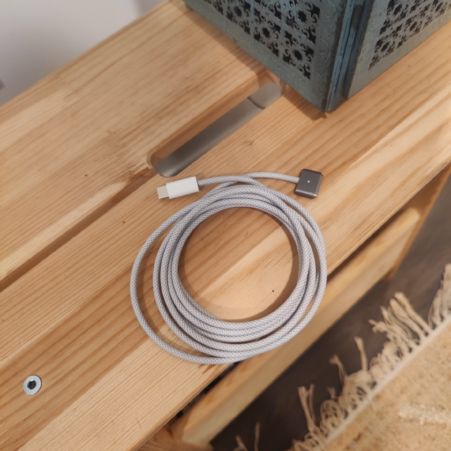 Apple USB-C to MagSafe 3 Cable - Silver