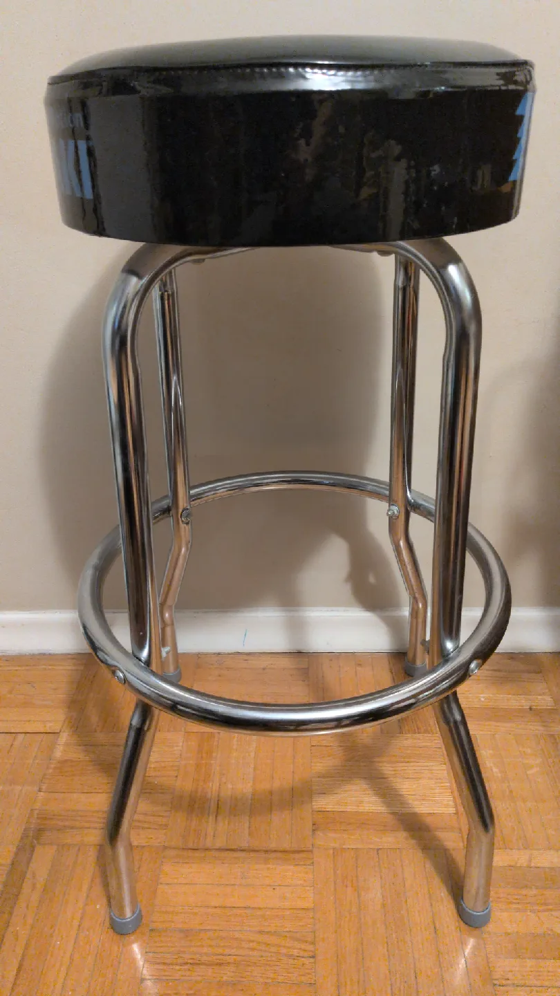 Tsubaki 'Innovation in Motion' Bar Stool image indicator(3)