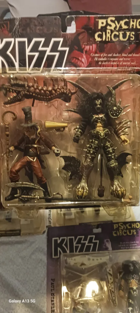 kiss KISS Psycho Circus Action Figures Collection image indicator(5)