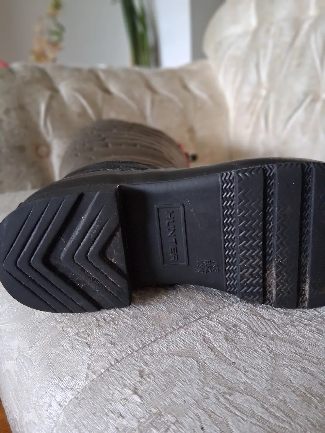 Hunter Puffer Tall Rain Boots - Size 6 image indicator(4)