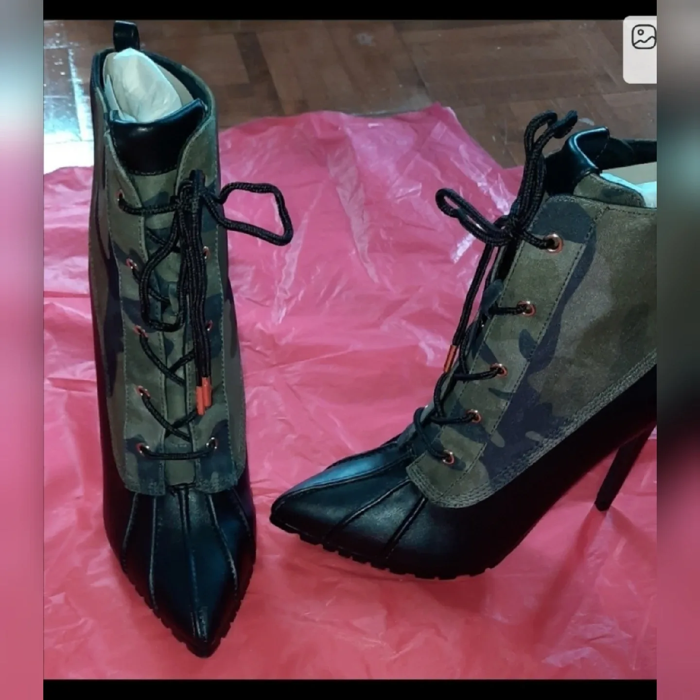 Camouflage High Heel Duck Boots