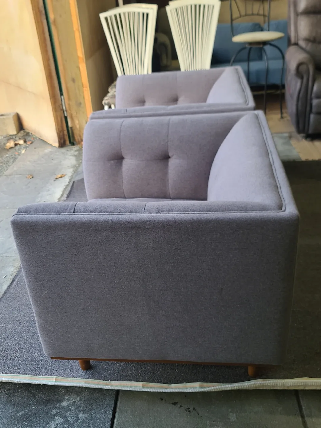 MODERN GREY TUBE CHAIR image indicator(4)