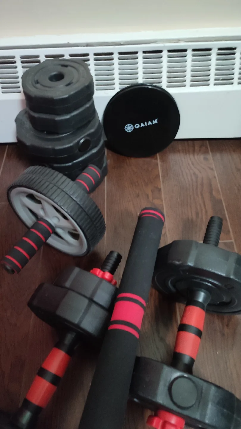 Ab Wheel, Dumbbells, & Weight Plates image indicator(4)