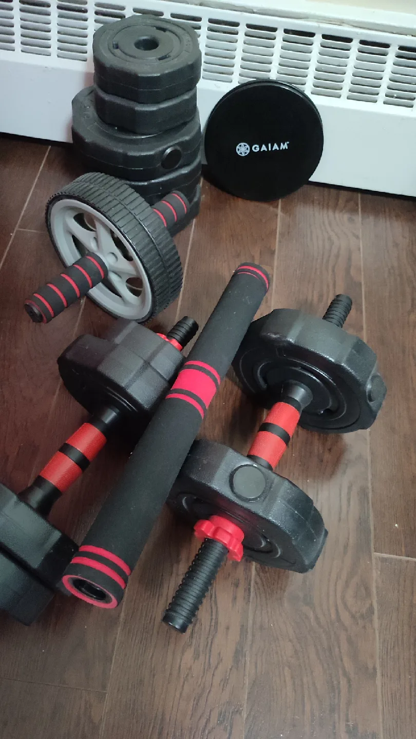 Ab Wheel, Dumbbells, & Weight Plates image indicator(7)