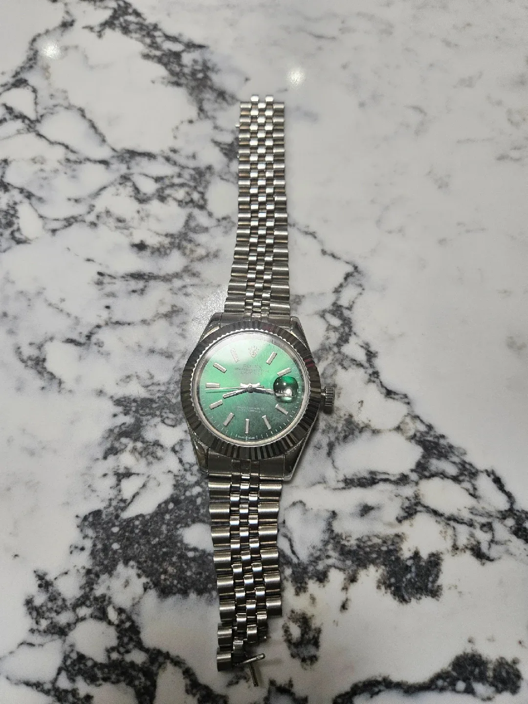 Rolex Oyster Perpetual Datejust Green Dial image indicator(6)