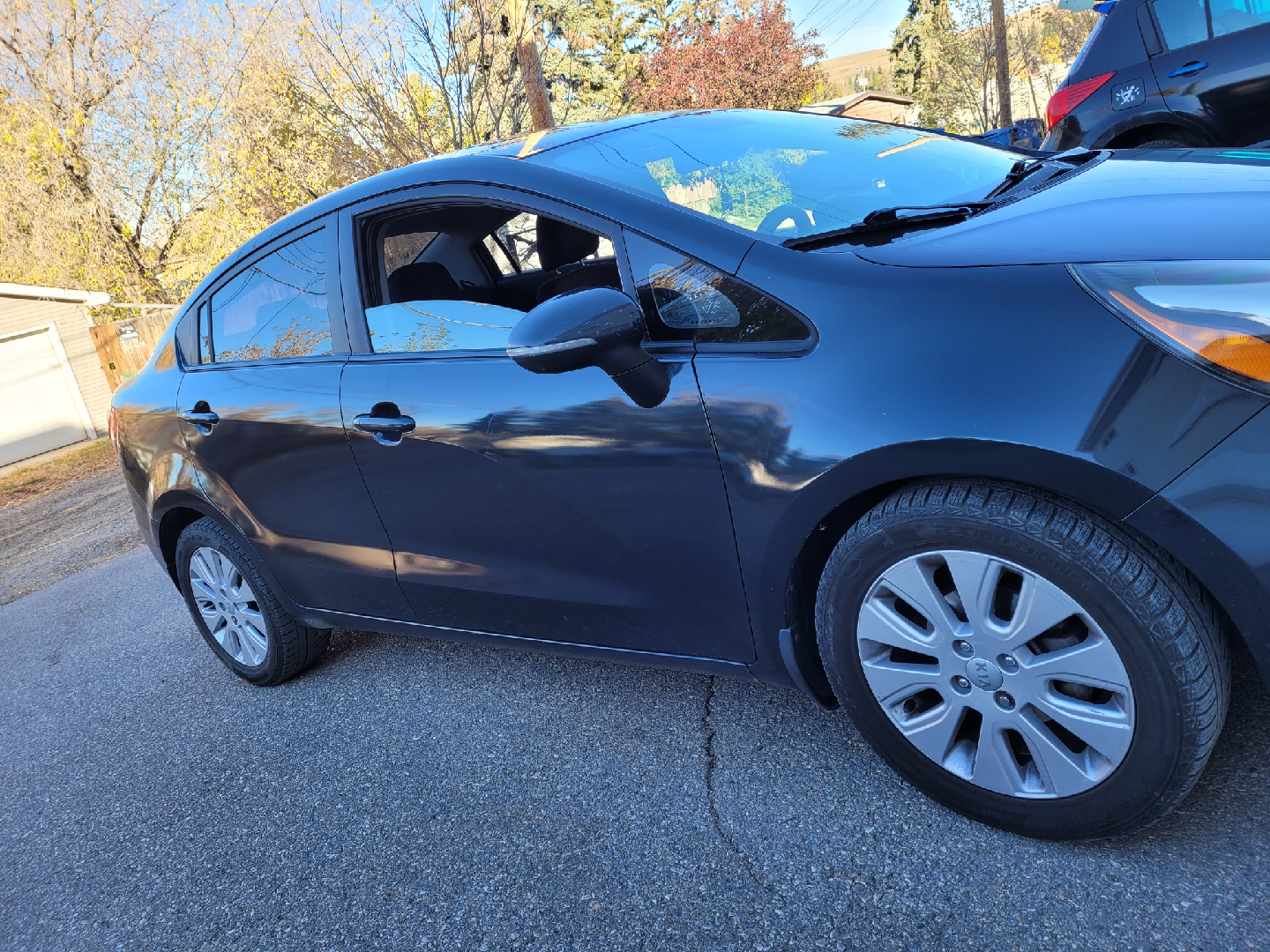 Kia Rio Sedan - photo 3