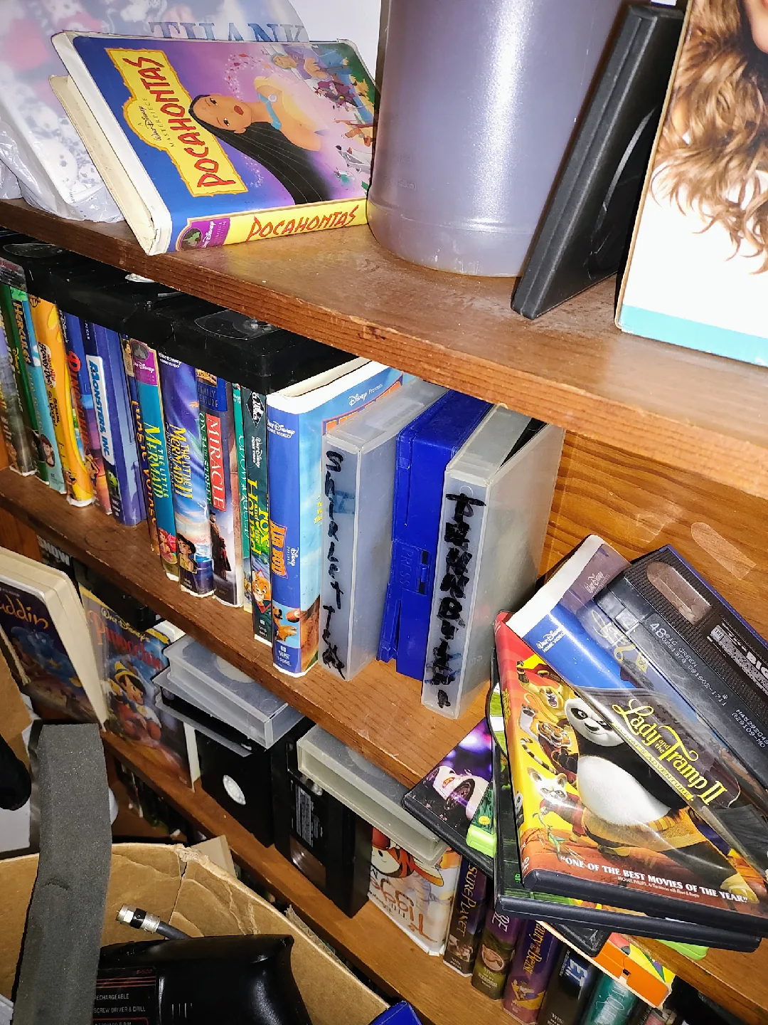 VHS Tapes image indicator(2)