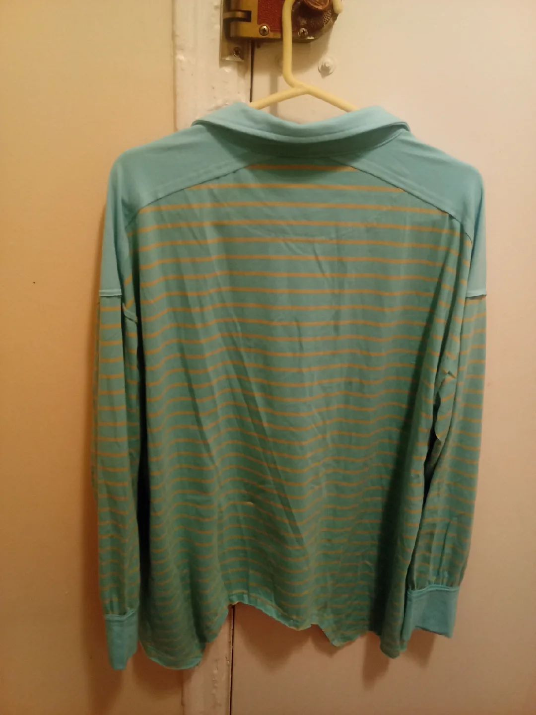 Long Sleeve Polo Shirt  Size Medium"🧡" image indicator(2)