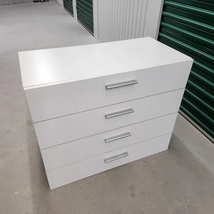 White 4-Drawer Dresser image indicator(4)