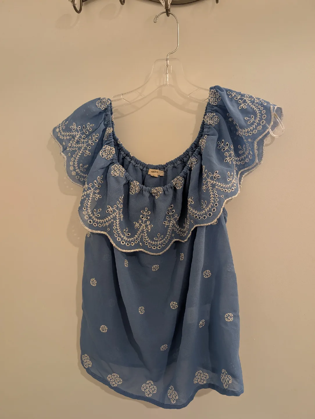 🧡Ardene Blue Embroidered Off-the-Shoulder Top