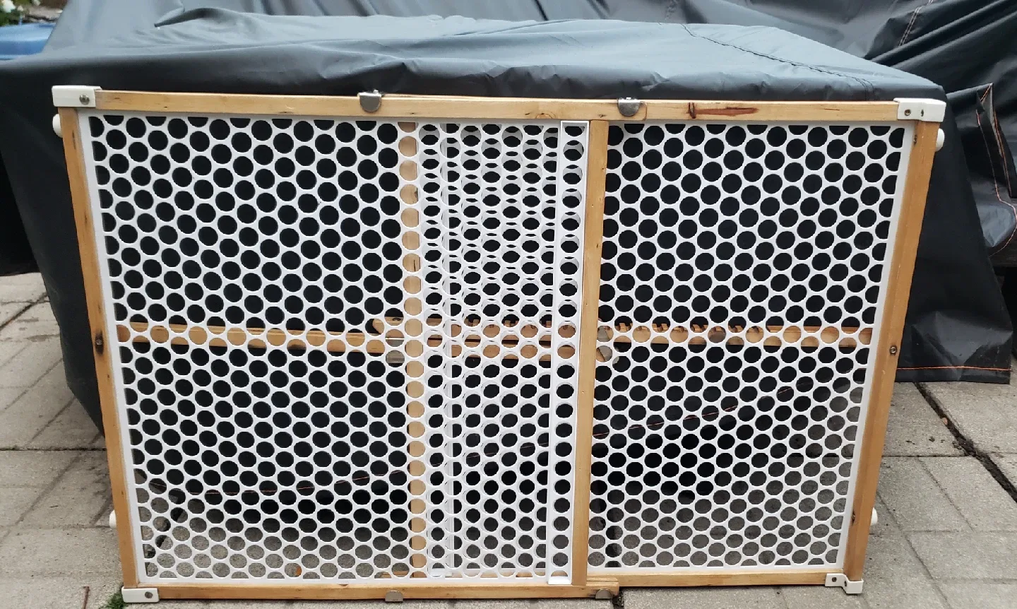 Safety 1st Bamboo Baby Gate thumbnail