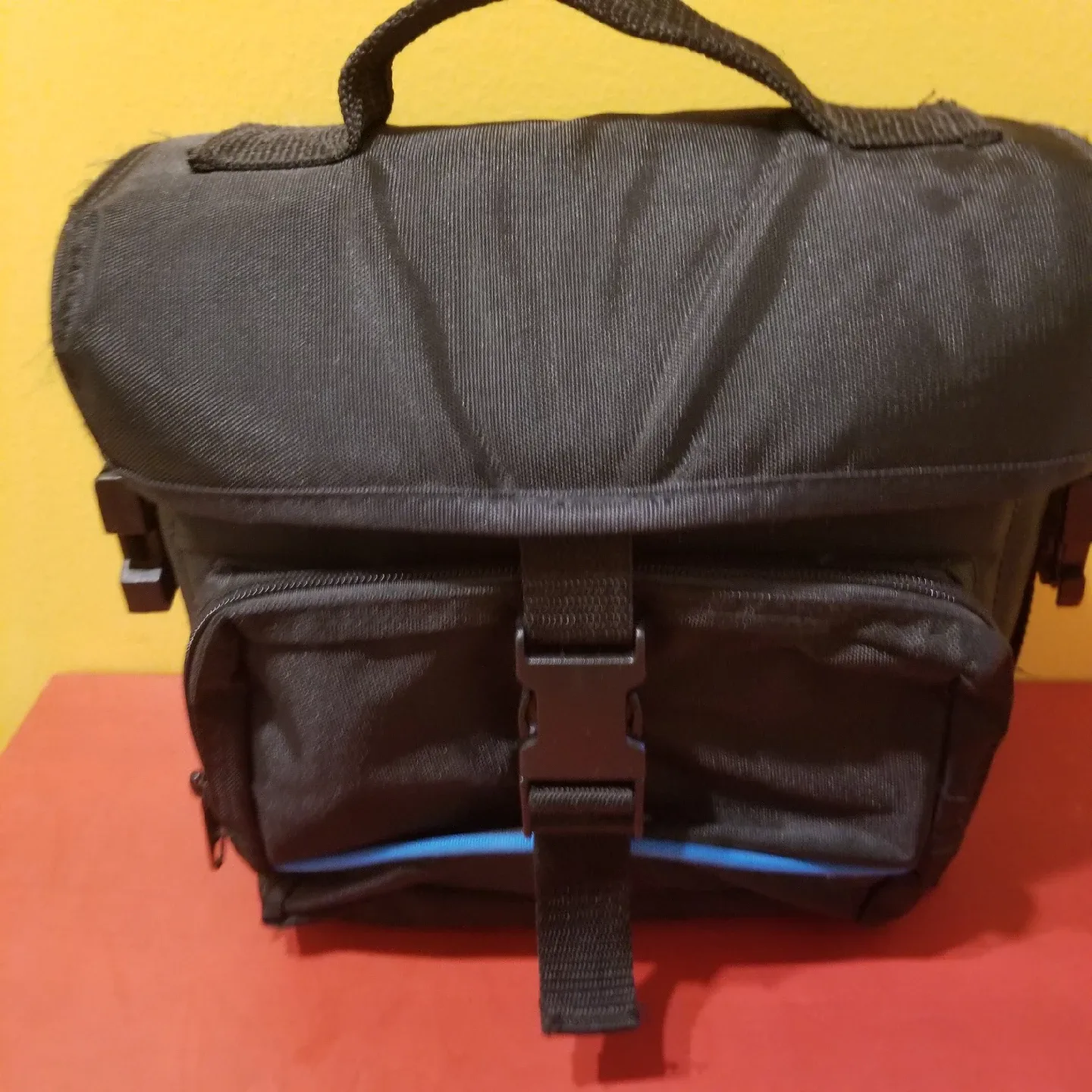 Nikon F-601 AF Film Camera with 35-80mm Lens