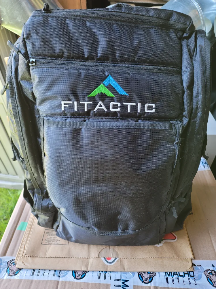 🥕 FITactic Luxury Frisbee Disc Golf Backpack - Black image indicator(5)