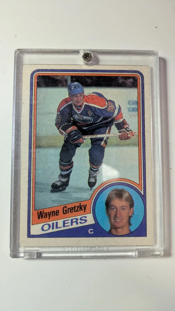 Wayne Gretzky Hockey Cards - Various Years & Teams image indicator(5)