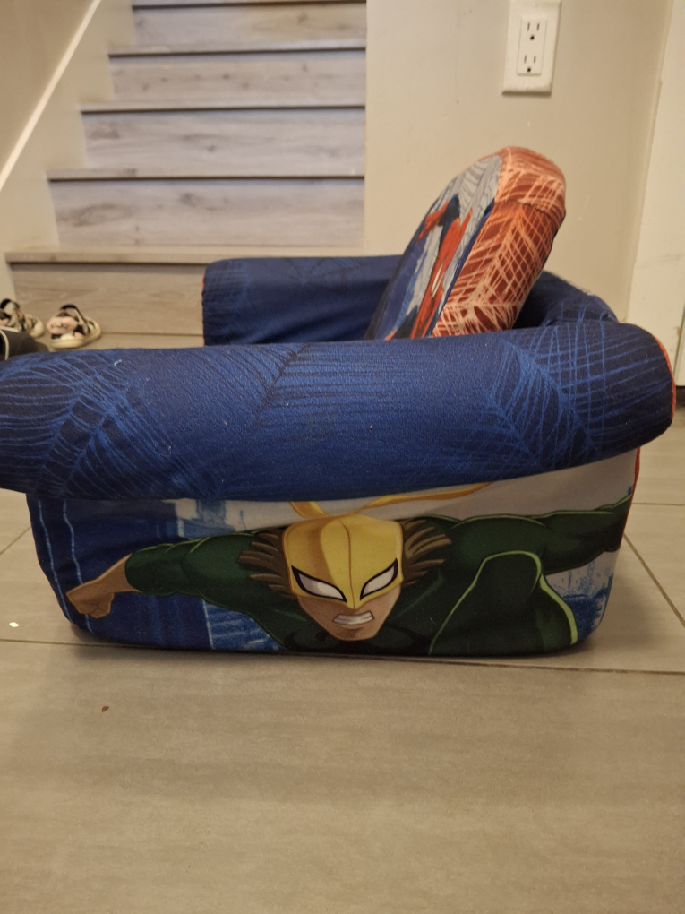 Marvel Ultimate Spider-Man Kids Flip Open Sofa - photo 4