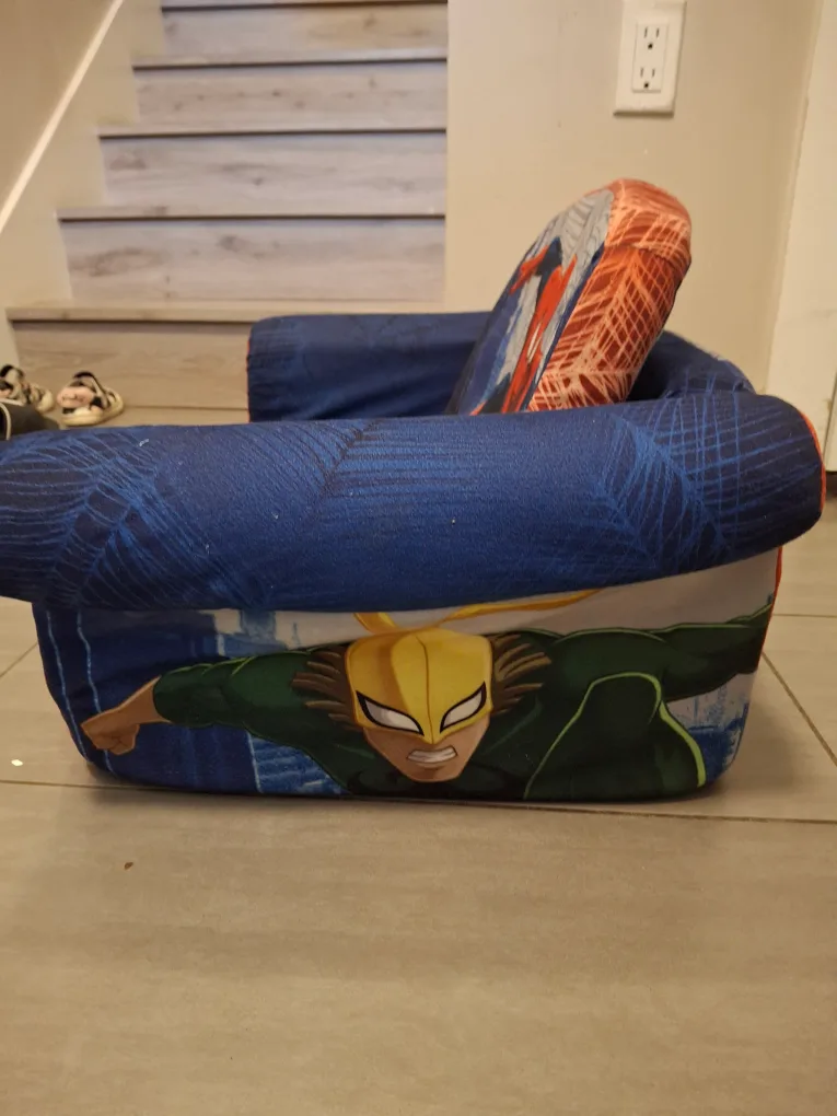 Marvel Ultimate Spider-Man Kids Flip Open Sofa image indicator(4)