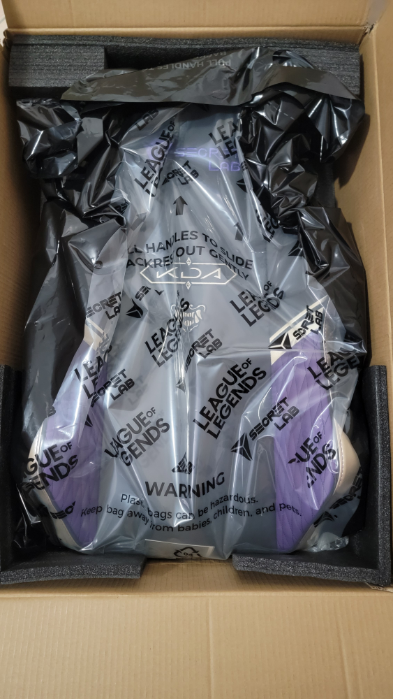Secretlab Titan Evo K/Da POP/Stars Backrest only (Small)
