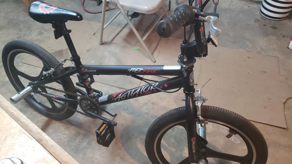 Razor Agitator Freestyle BMX Bike - photo 2