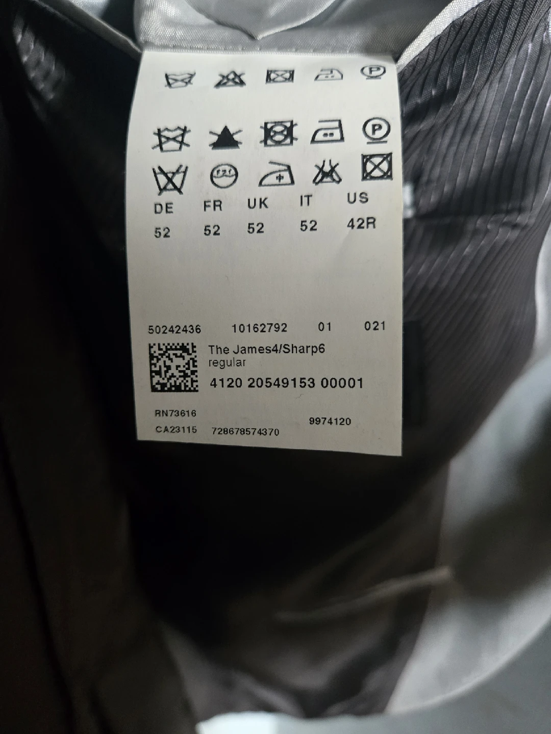 Hugo Boss The James4/Sharp6 Suit, Size 42R jacket 36 pants - photo 3