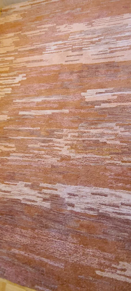 5 ft x 8 ft Wool Rug Great Condition thumbnail