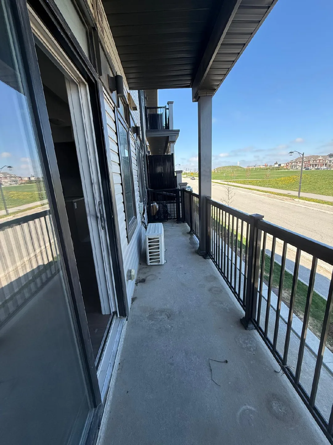 1 bedroom with private bathroom and shared balcony, females only image indicator(4)