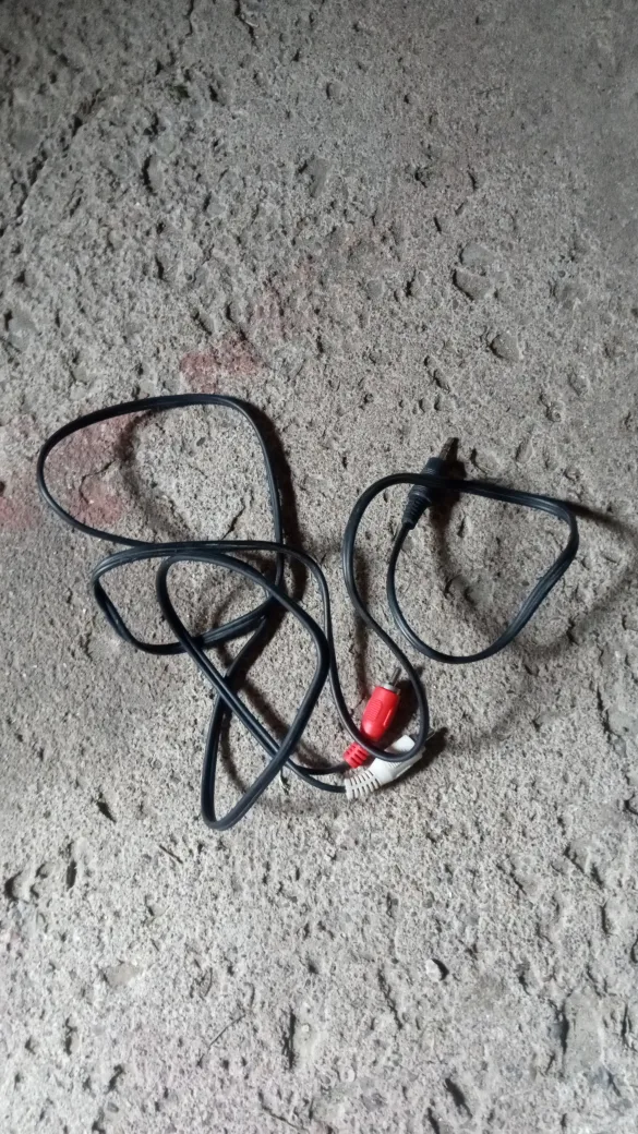 RCA to 3.5mm Audio Cable