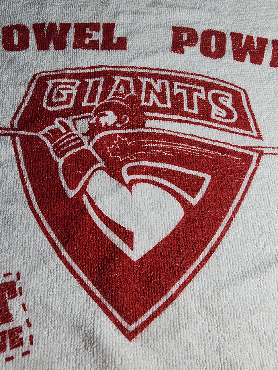 Vancouver Giants Microfibre Towel - photo 3