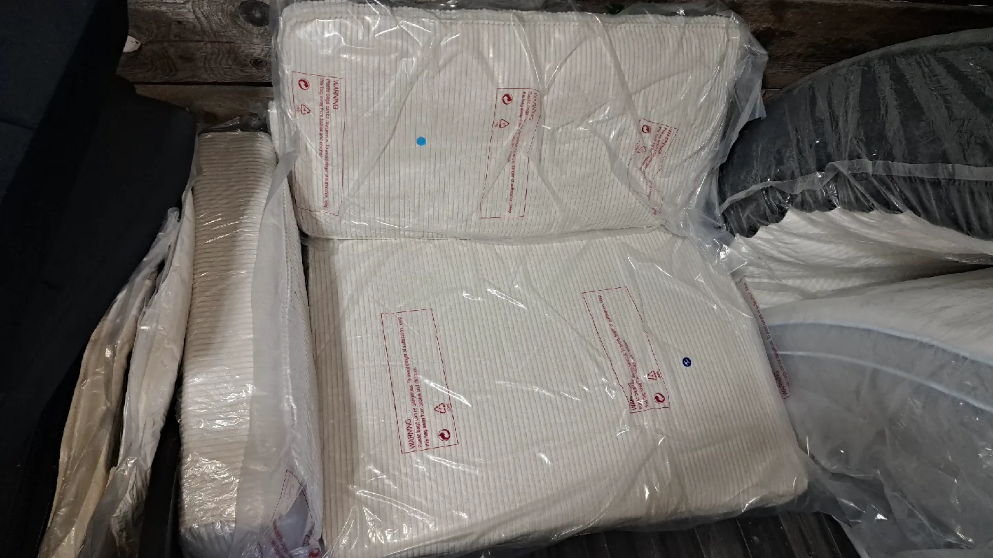 Brand New Armchair Seat image indicator(3)