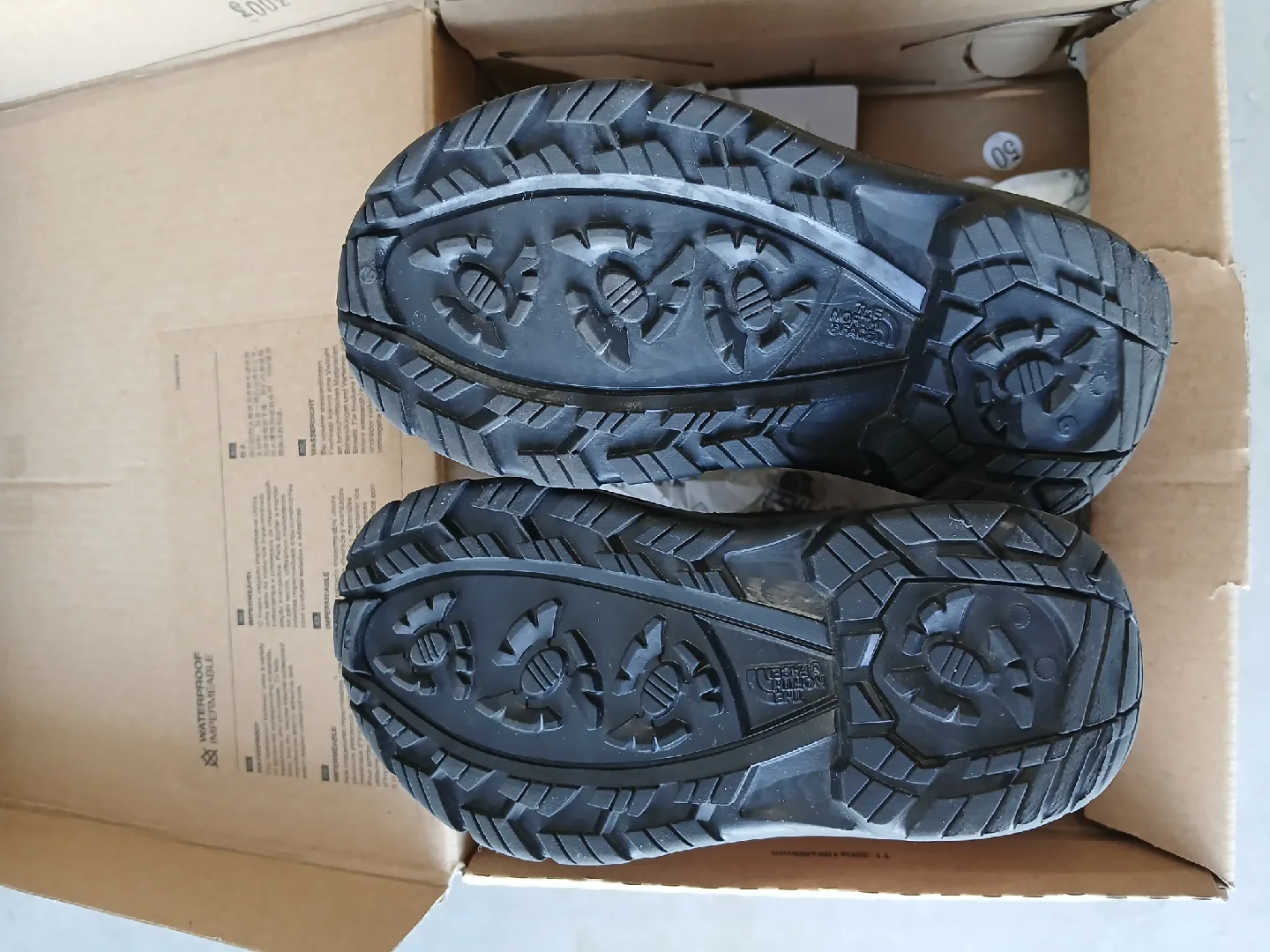 The North Face Toddler Snow Boots - Size 8c image indicator(3)