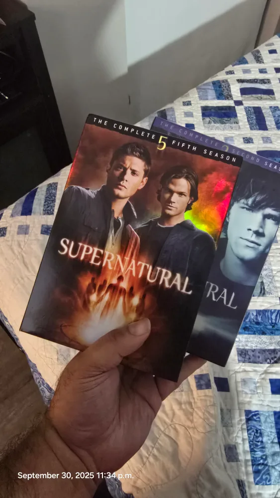 Supernatural Complete Seasons 1-6 DVD Set image indicator(2)