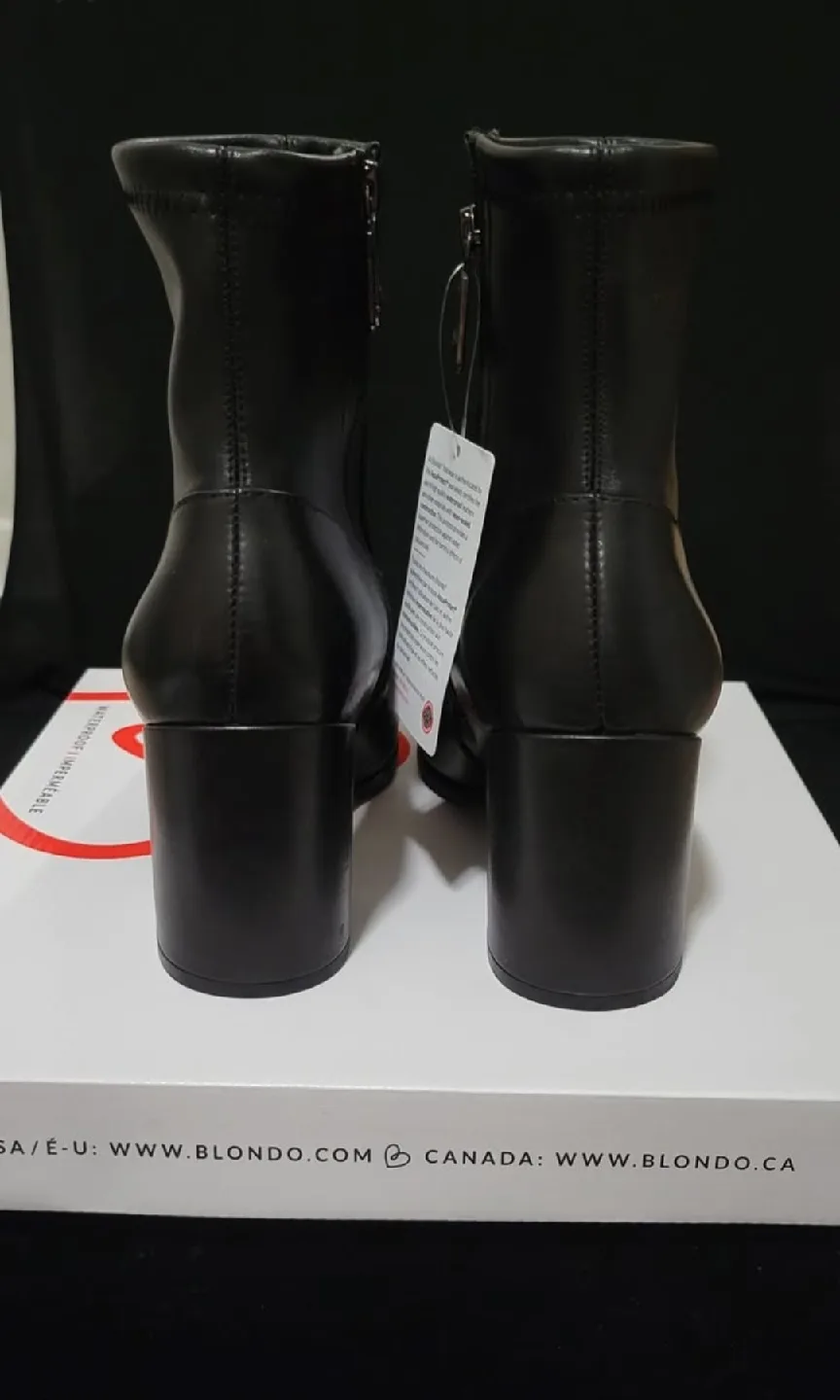 Blondo Black Leather Waterproof Booties image indicator(2)