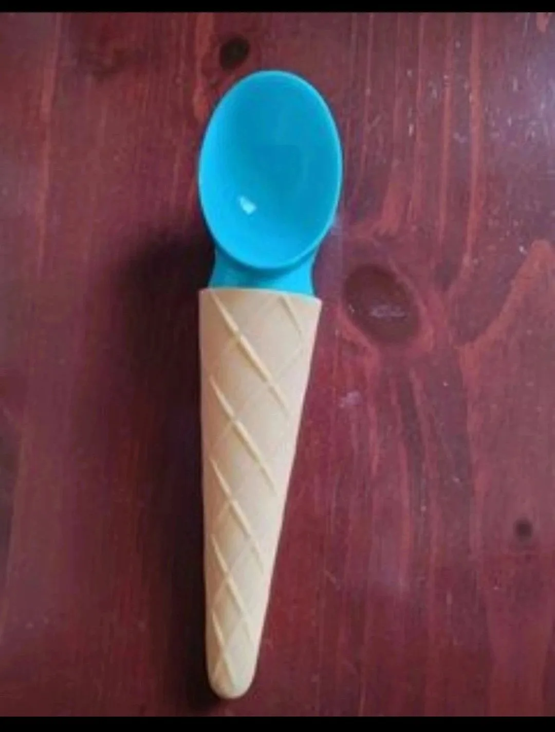 Ice Cream Cone Scoop thumbnail
