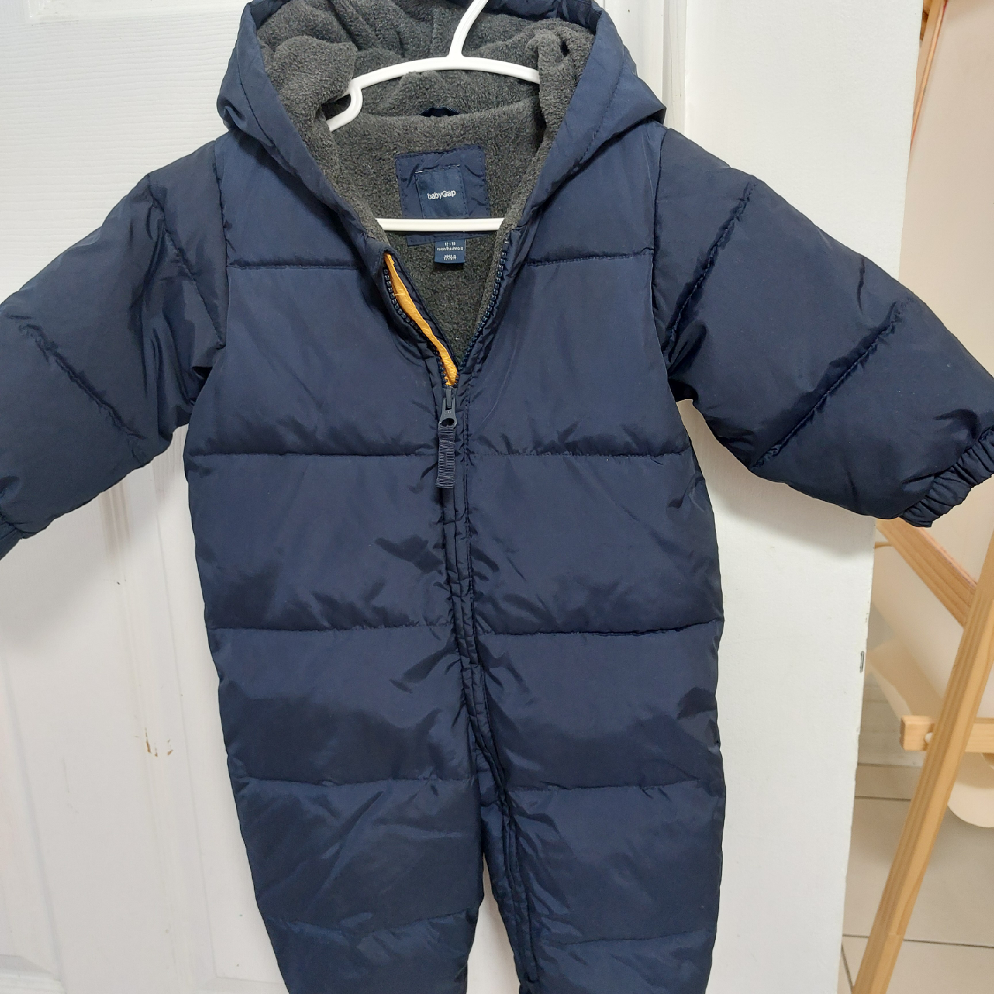 Baby Gap Snowsuit - 12-18 Months - photo 3