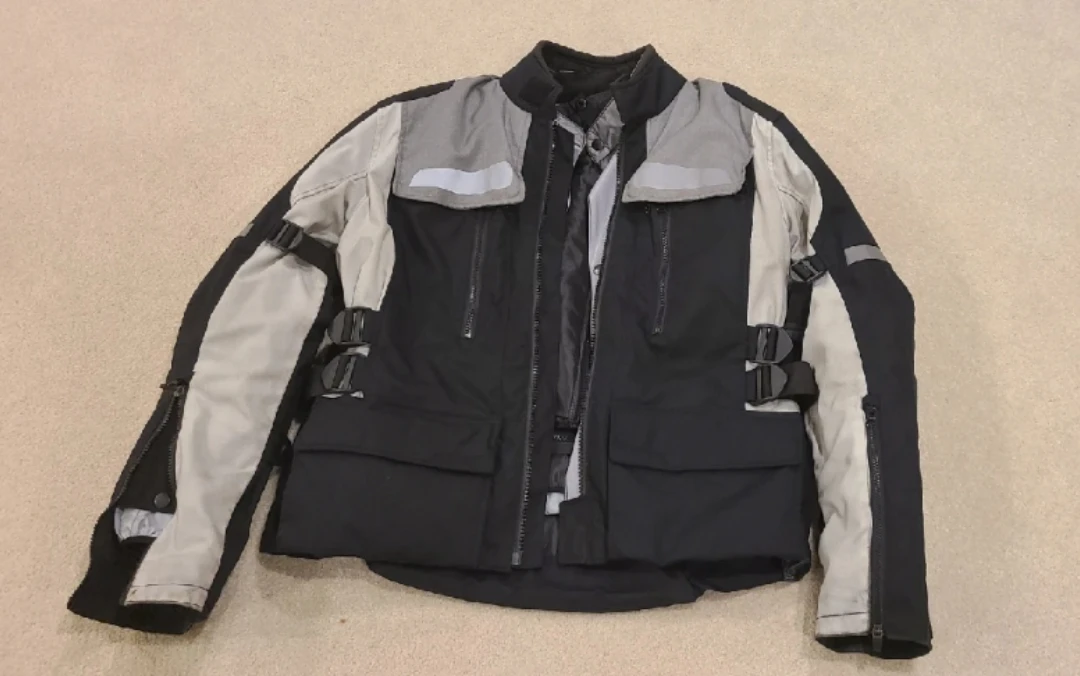 Motorcycle Riding Suit - photo 2