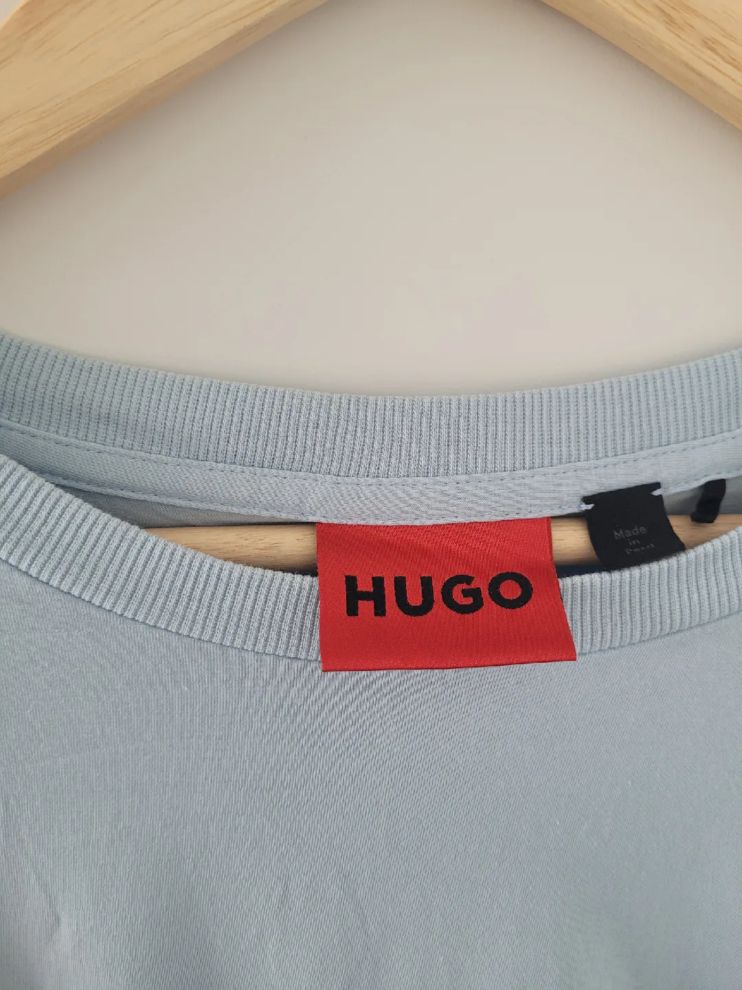 HUGO Light Blue Men's T-Shirt - XXL image indicator(2)
