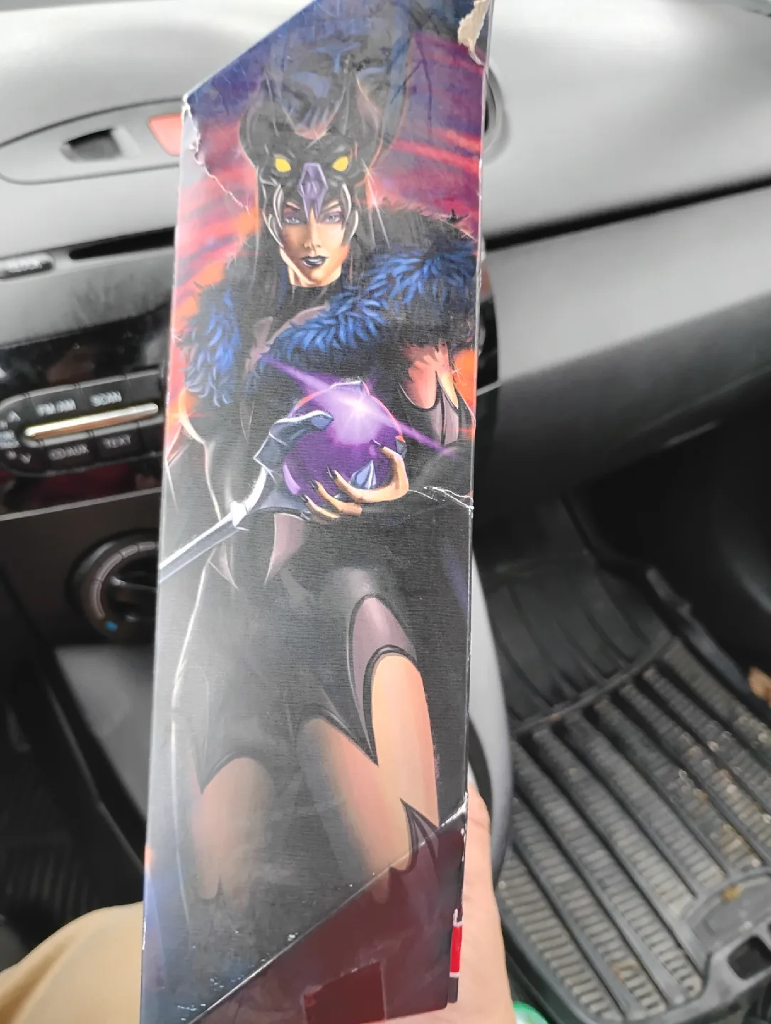 Masters of the Universe Revelation Evil-Lyn Action Figure image indicator(3)