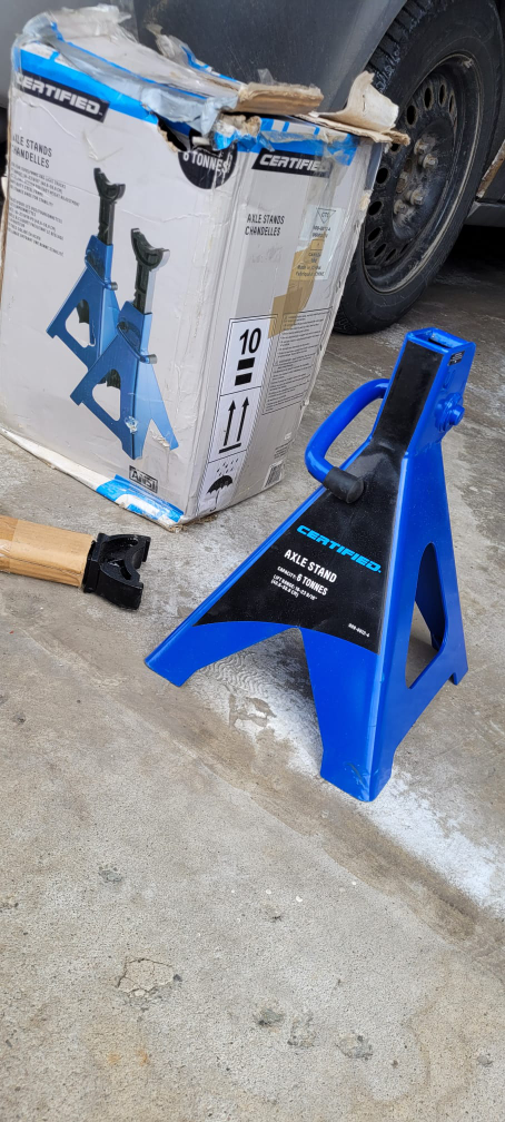 Certified 6-Tonne Axle Stands - photo 2