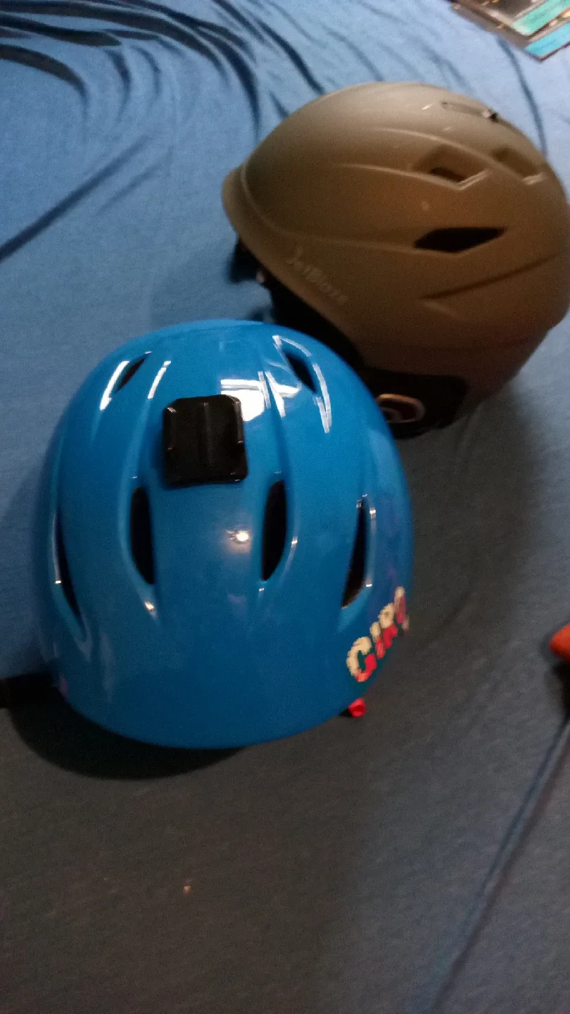 Giro & JetBlaze Ski/Snowboard Helmets image indicator(3)