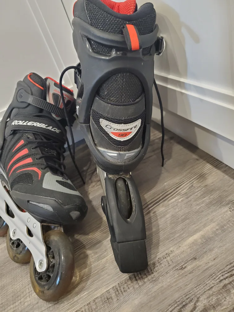 Rollerblade Crossfire 90 mm Inline Skates - men's size 10 image indicator(6)