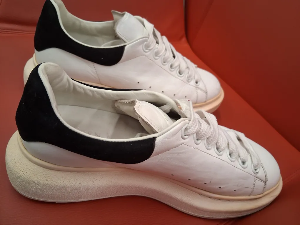 Alexander McQueen  Sneakers 8 women's image indicator(5)