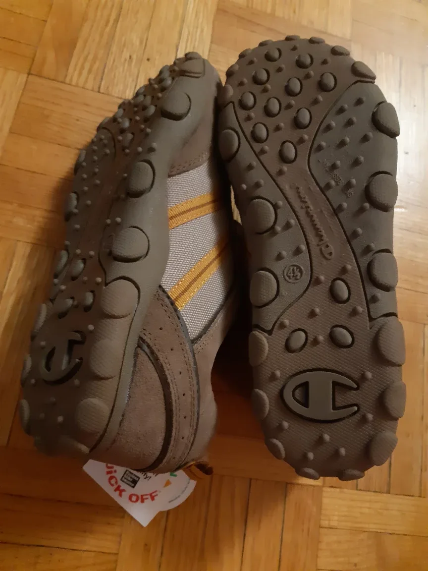 Champion Leather & Man-Made Materials Sneakers - Size 4.5 🧡 image indicator(2)