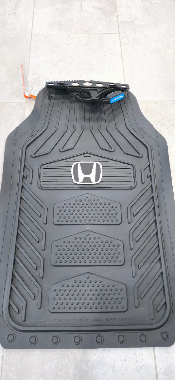 Honda WeatherPro Floor Mats, 4-pk image indicator(3)