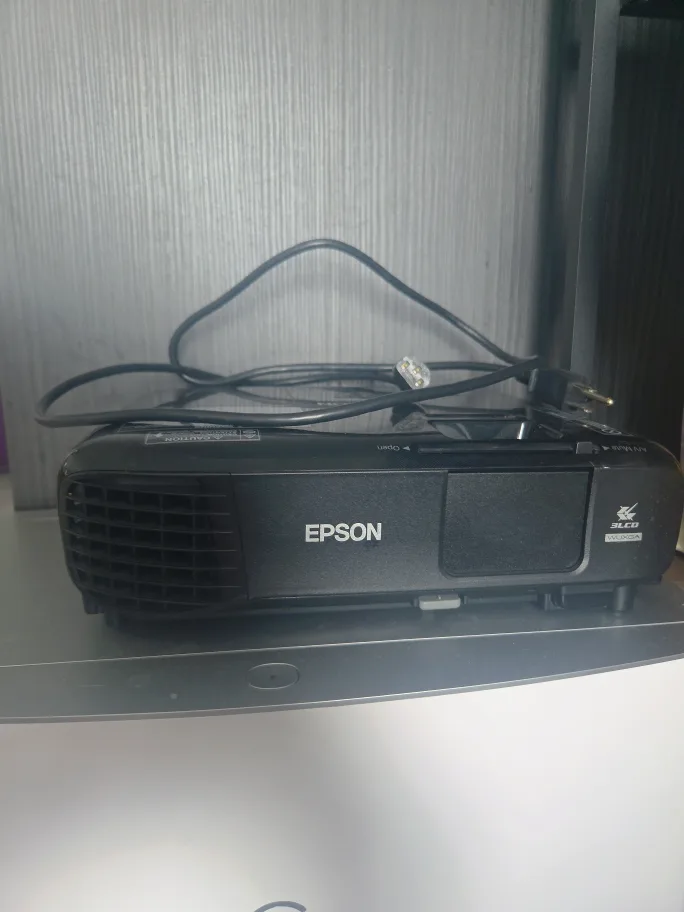 Epson EX9220 Projector thumbnail