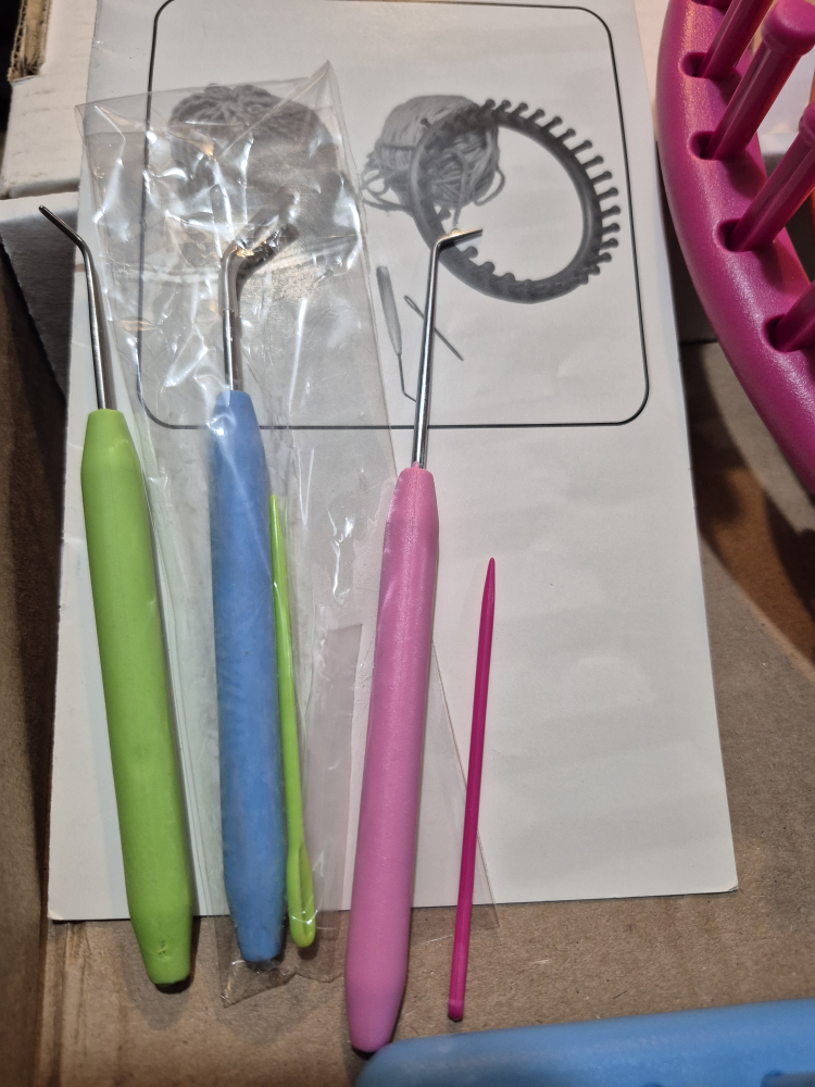 Knit Quick Loom Set Lot - photo 5