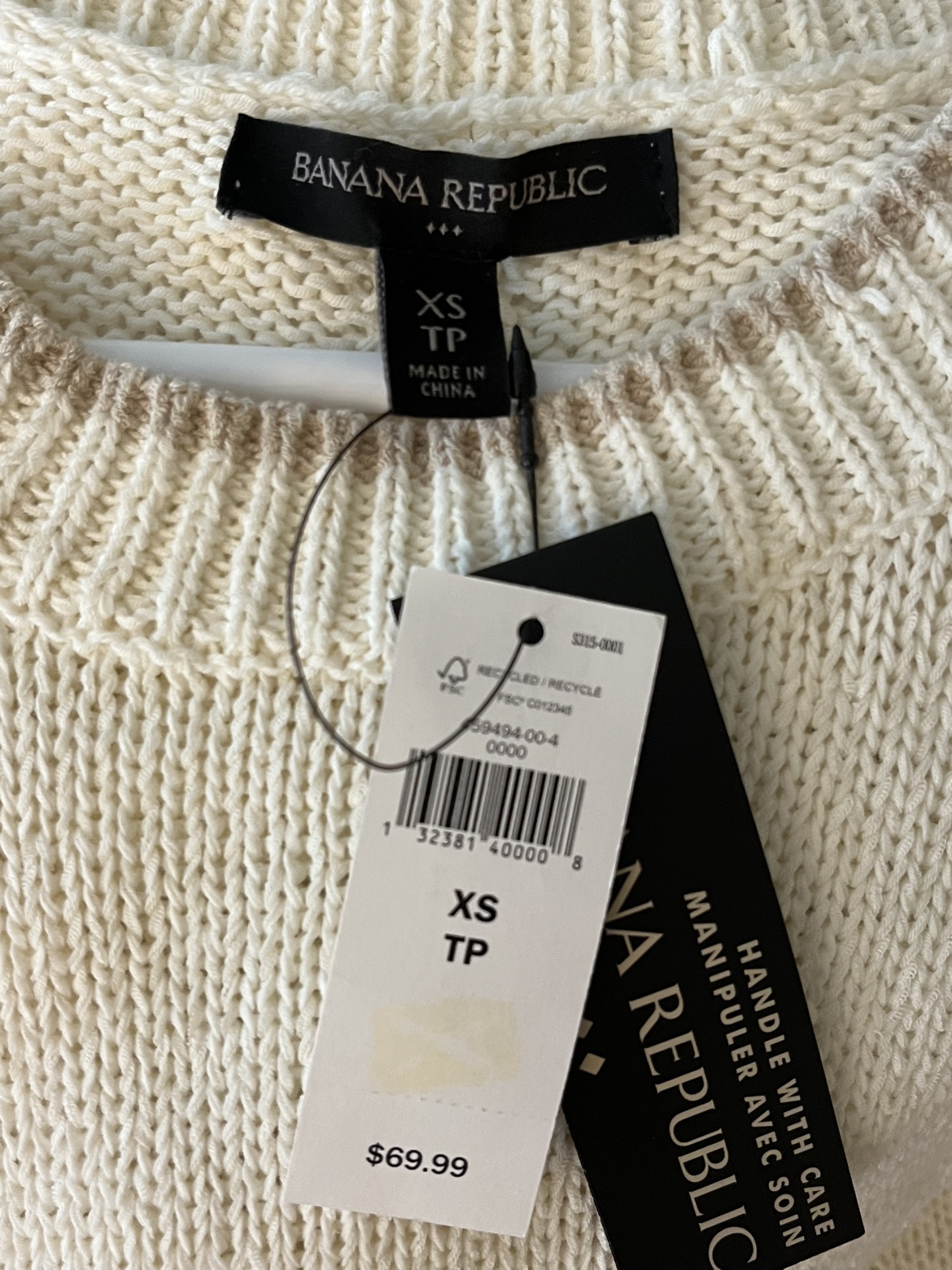 Banana Republic sleeveless sweater - photo 3